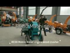 Mobile Wood Crusher Machine Diesel Engine Industrial Wood Hammer Mill