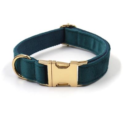 China Personalized 2023 Gold Buckle Gem Green Velvet Lettering Buckle Safety Pet Supplies Zinc Alloy Collar for sale