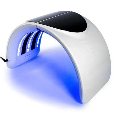 China Skin Tightening New 7 Colors Pdt Led Light Therapy Machine for sale