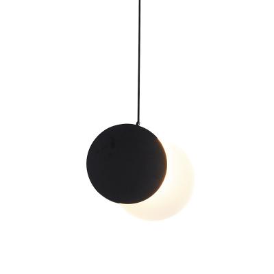 China Creative Modern Nordic Three Crescent Head Restaurant LED Chandelier Bedside Bedroom Csis Minimalist Style Pendant Lights for sale