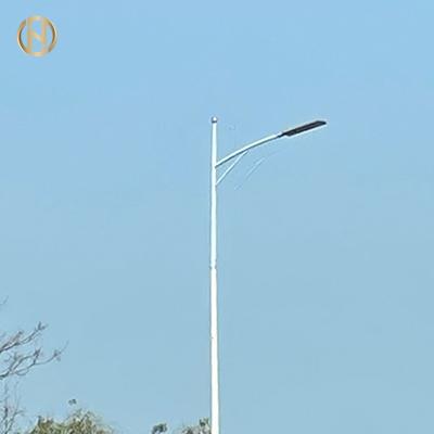 China Easy Maintain High Quality Galvanized Solar Street Lights Prices Poles In India for sale