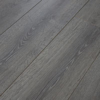 China 10mm 12mm MDF MHDF HDF Wooden Laminate Flooring With AC4 Wear Resistant Rate for sale