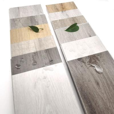 China OEM waterdicht luxe vinyl planken klik composiet SPC vloer Te koop