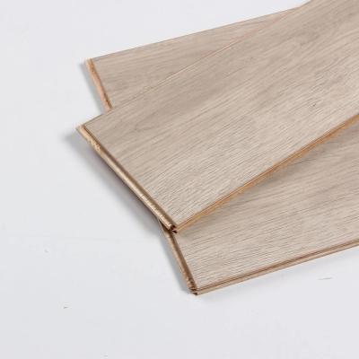 China GOLDEN PINE HDF Holzlaminiert Fußboden AC5 Clic Holz schwimmender Fußboden wasserdicht Suelo Laminado zu verkaufen