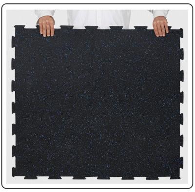 Chine 85% SBR Granules 15% EPDM Granules 5-15mm plancher en caoutchouc pour le sport personnalisable à vendre