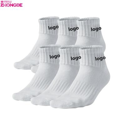 China Breathable Custom Comfy Fashion Terry Outdoor Sport Ankle Socks With Jacquard Custom Embroidered Logo for sale