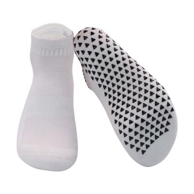 China Invisible Cut Breathable White Winter Stockings Thick Nylon Cotton Non Slip No Show Half Ankle Sneaker Socks Socks for sale