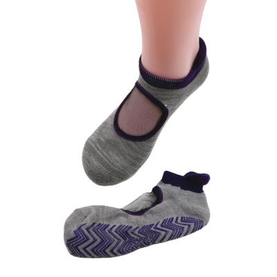 China China factory manufacturer yoga sock antibacterial fancy creative custom logo knitted anti slip pilates/yoga socks for sale