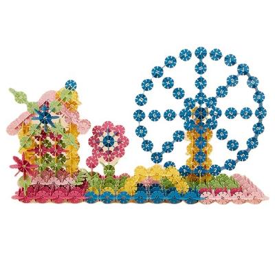 China Educational Toy KUB Snowflakes Assembling Building Blocks Baby Toys Educational Plastic Building Blocks for sale