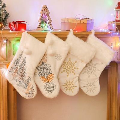 China PP\2021 New White Embroidery Flannel Christmas Stocking Hot Sale High Quality Customized Christmas Stocking for sale