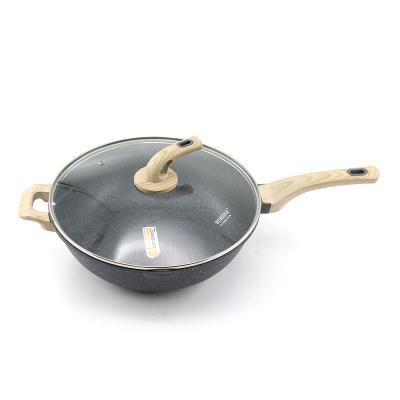 China Sustainable Eco-Friendly Liner Deep Pan Die Casting Aluminum Wok With Wooden Handle for sale