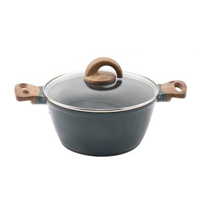 China The New Design Sustainable Die Casting Aluminum Casserole With Induction Bottom Soft Touch Wooden Handle for sale