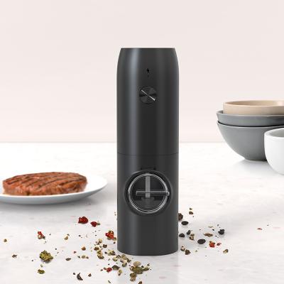 China 2023 Viable Portable Shakers Hot Selling Electric Salt and Pepper Mill Pepper Grinder for sale