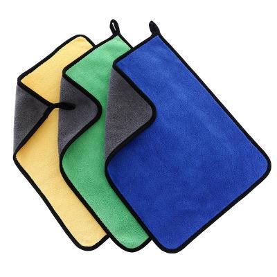 China Manufacturer's Direct Selling Two Color Velvet Two Color Soft Absorbent Soft Absorbent Cleaning Cloth Child Safe Car Wash Coral Towel for sale