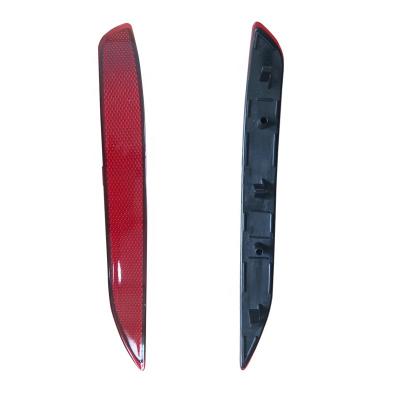 China 84306358/84306359 Car Rear Bumper Light Reflector Lower Tail Light For 17 EQUINOX Chevrolet 17 EQUINOX Rear Skin Under Signal Lamp for sale