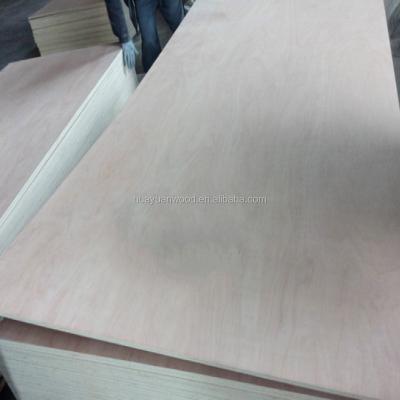 China Modern 9mm 12mm 18mm Pencil Cedar Furniture Plywood Manufacturer for sale