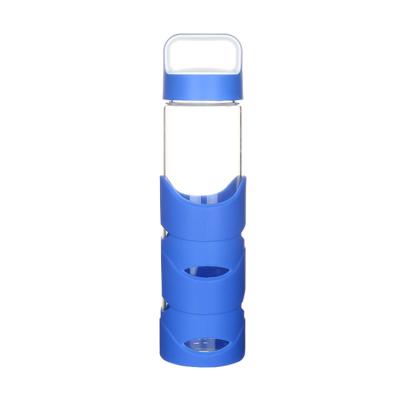 China Sustainable Clear Travel Colored Glass Water Bottle With Silicone Sleeve for sale