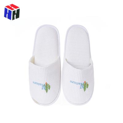 China Disposable Closed Toe Slippers/Open Toe Flip Flop Waffle Closed Toe Spa Hotel for Men and Women for sale