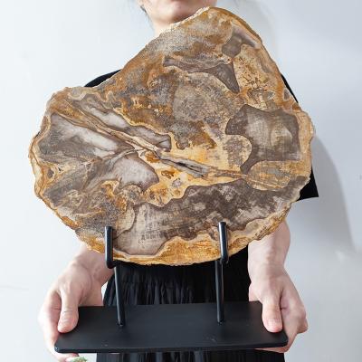 China Art Deco Irregular Petrified Wood ornaments sliced ​​natural stone sculpture decoration collectible gift for home ministry decor accessories for sale