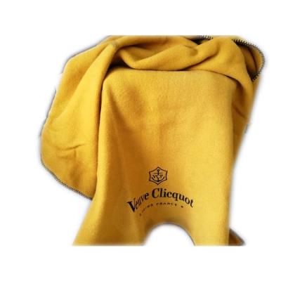 China Manufacturers Pure Yellow Cheap Disposable Mink Woven Military Army Woolen Blanket for sale