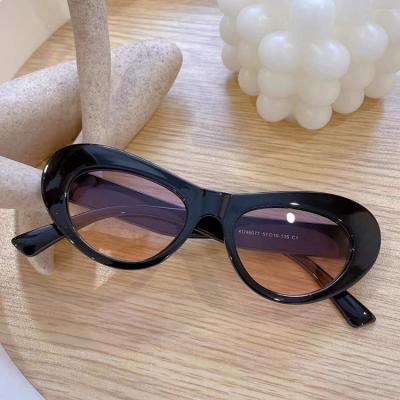 China Cat Eye Sunglasses Women's Fashion Sunglasses 2022 Retro Jelly Color Small Frame Sun Glass Women New Fashion Around Vintage Sun Glasses for sale