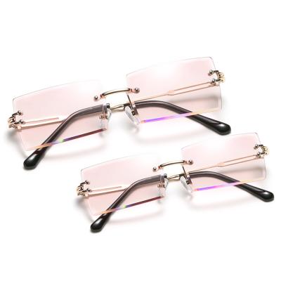 China Square 2021 2021 Hot Selling Street Beat Sunglasses Women Shape Square Rimless Sun Glasses for sale