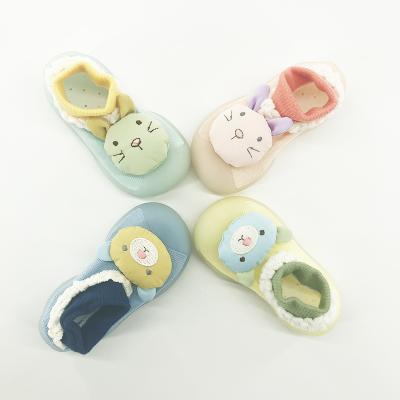 China Breathable Unique Soft Newborn Toddlers Cartoon Shoes Baby Sock Baby Prewalker Indoor Home Casual Shoes Pattern Breathable for sale