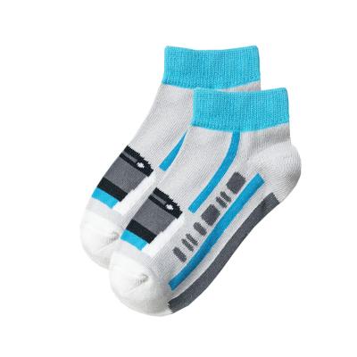 China In-Stock Fashion Sporty Cotton Socks Funny Soft Boys Socks for sale