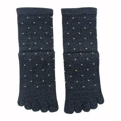 China Sporty Ladies Toe Knitted Sock Women Cotton Socks For Women for sale