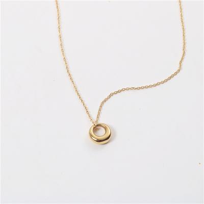 China 2022 new FASHIONABLE simple 18K gold plated stainless steel geometric hollow circle necklace pendant necklace for women for sale