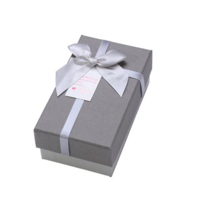 China Recycled materials 2021 high-end new gift box Valentine's Day creative bow lipstick gift box for sale