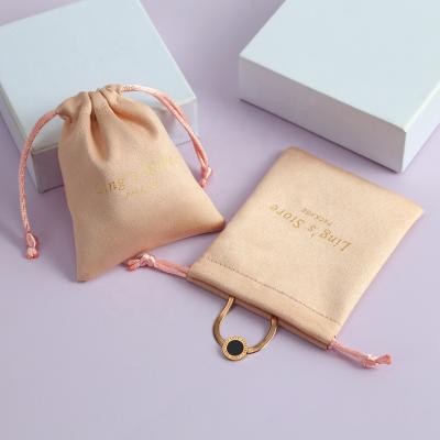 China Soft and High Quality 10X15cm Soft Light Pink Jewelry Display Pouch Velvet Makeup Bag Custom Jewelry Pouch Packaging for sale