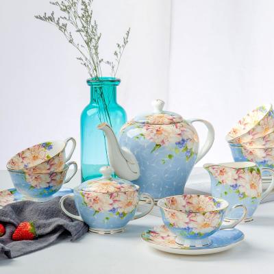 China Viable European 15pcs Coffee Set With Gift Box Large Porcelain Flower Teapot Fashion Bone China Coffee Cup And Saucer Set for sale