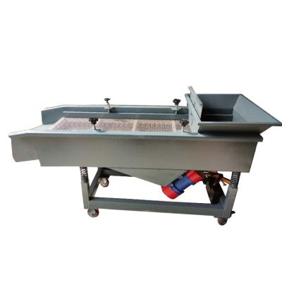 China Single Operation Sieve Machine Mini Linear Food Vibrating Vibrating Screen Machine for sale