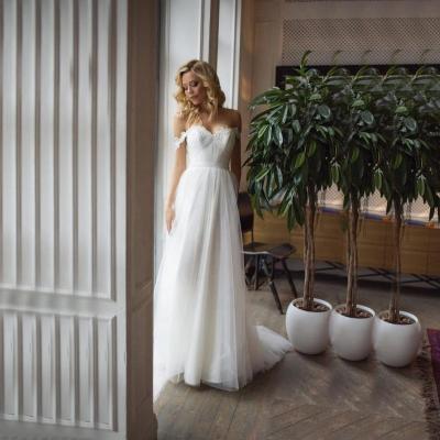 China Breathable Sweetheart Single Strap White Beach Wedding Dress Canada for sale