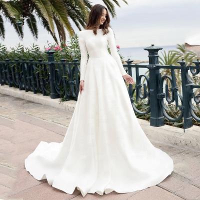 China Custom Traditional Anti-wrinkle China Full Sleeves Girl Wedding Dress for sale