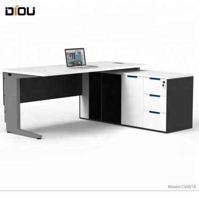 China Morden Commercial Furniture Room/MFC Single Melamine Office Manager and Executive Desk with Metal Table Frame for Mananger Office for sale