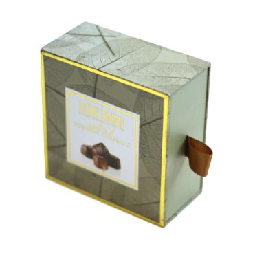 China Recycled Materials High End Rigid Chocolate Gift Box Customize Packaging Box for sale