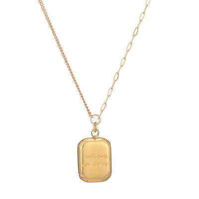 China 2022 Trendy Trendy 18K Gold Plated Stainless Steel Square Letter Necklace Chocolate Cube Sugar Clavicle Chain Titanium Steel Necklace for sale