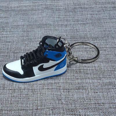 China New plastic 3d dropshipping 3d sneaker jordan key chain mini sneaker key chain 3d key chain sneaker for sale