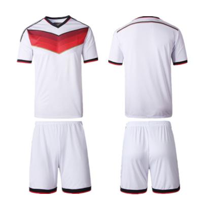 China Low price empty soccer jersey men kids soccer jersey sets factory for sale