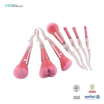 China Aluminum Ferrule 7PCS Makeup Brush Set Plastic Handle Smudge Brush Soft Synthetic Hair for sale