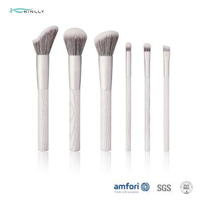 Chine brosse naturelle angulaire de maquillage des cheveux 10pcs pour des filles à vendre