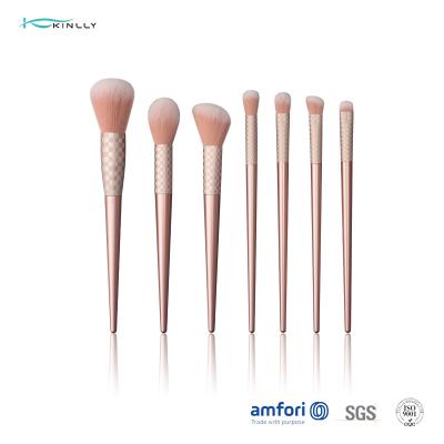 China Aluminum Ferrule 7PCS Wooden Cosmetics Makeup Brush Kits for sale