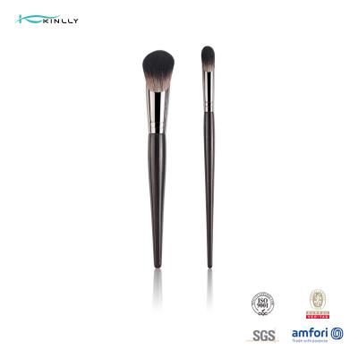 Chine le crayon correcteur du maquillage 2pcs balayent la brosse en aluminium de base de maquillage d'olive de cheveux synthétiques à vendre