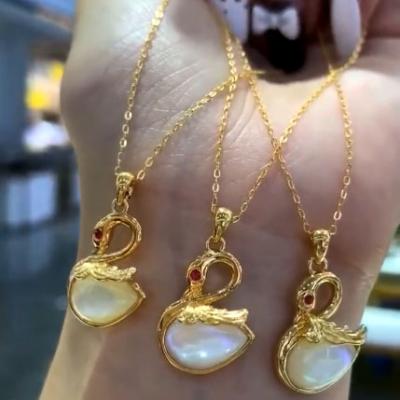 China TRENDY Luxury Fashion Pure 18k Gold Charms Pendants Necklace Women Ladies Ladies Engagement Wedding Bridal Jewelry for sale