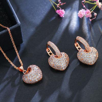 China Trendy Luxury Jewelry Women Necklace Earrings Peach Heart Peach Zircon 3A Bridal Engagement Wedding Ladies Trendy Jewelry Sets for sale