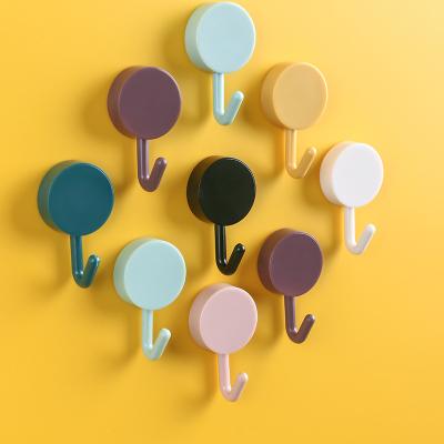 China Kitchen Modern Strong Squishy Creative Cute Hooks Wall Hanging Stickers Door Seamless No Hole Hooks for sale