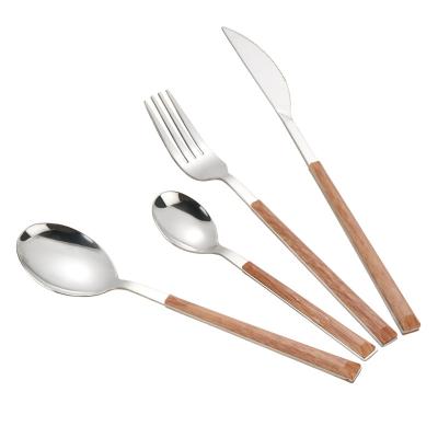 China Sustainable Wholesale 4pcs/set Stainless Steel Cutlery With Wooden Handle for sale