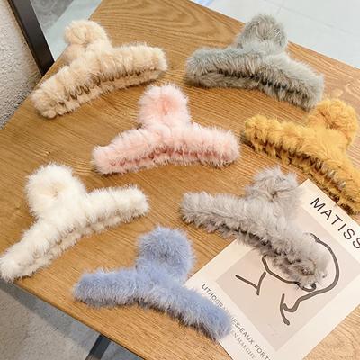 China New Fashion Plush Handle Clip Back Of Autumn And Winter Big Head Shark Hair Clip Hair Clip for sale